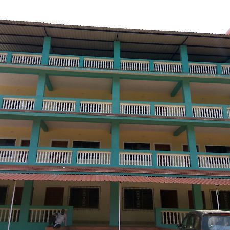 Atithi Farm House Borlai Exterior photo